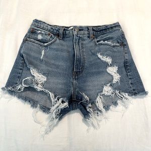 Abercrombie High Rise Mom Shorts Medium Wash Size 28 (6)